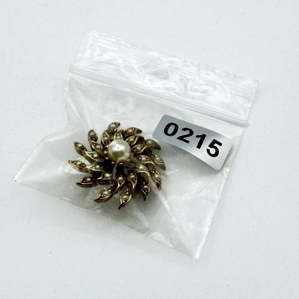 Vintage Faux Pearl Brooch Gold Tone Sunburst Swirl Floral Pin Small 1